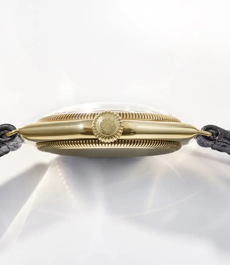Rolex Oyster Story First Oyster Octagonal 1926 2602 0005 Ecirgb Portrait