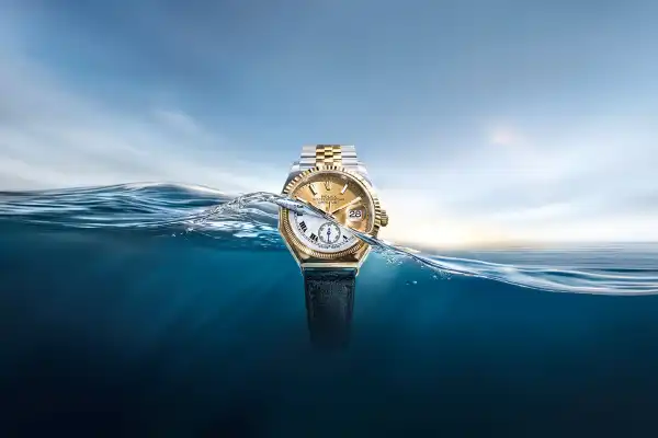 Rolex Keep Exploring Discover Rolex Oyster Story M126233 0015 First Oyster Octagonal 1926 2604 0001 Landscape