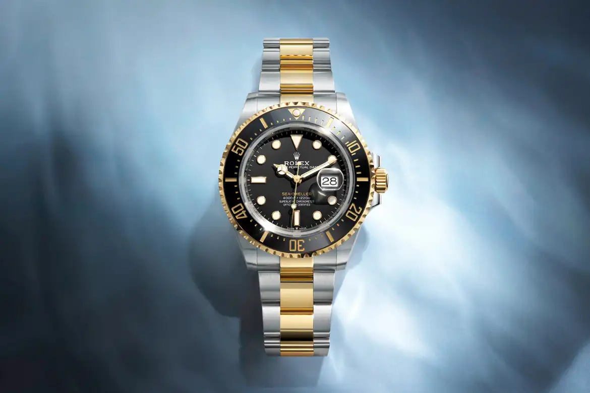 Rolex Sea Dweller Cover M126603 0001 Portrait
