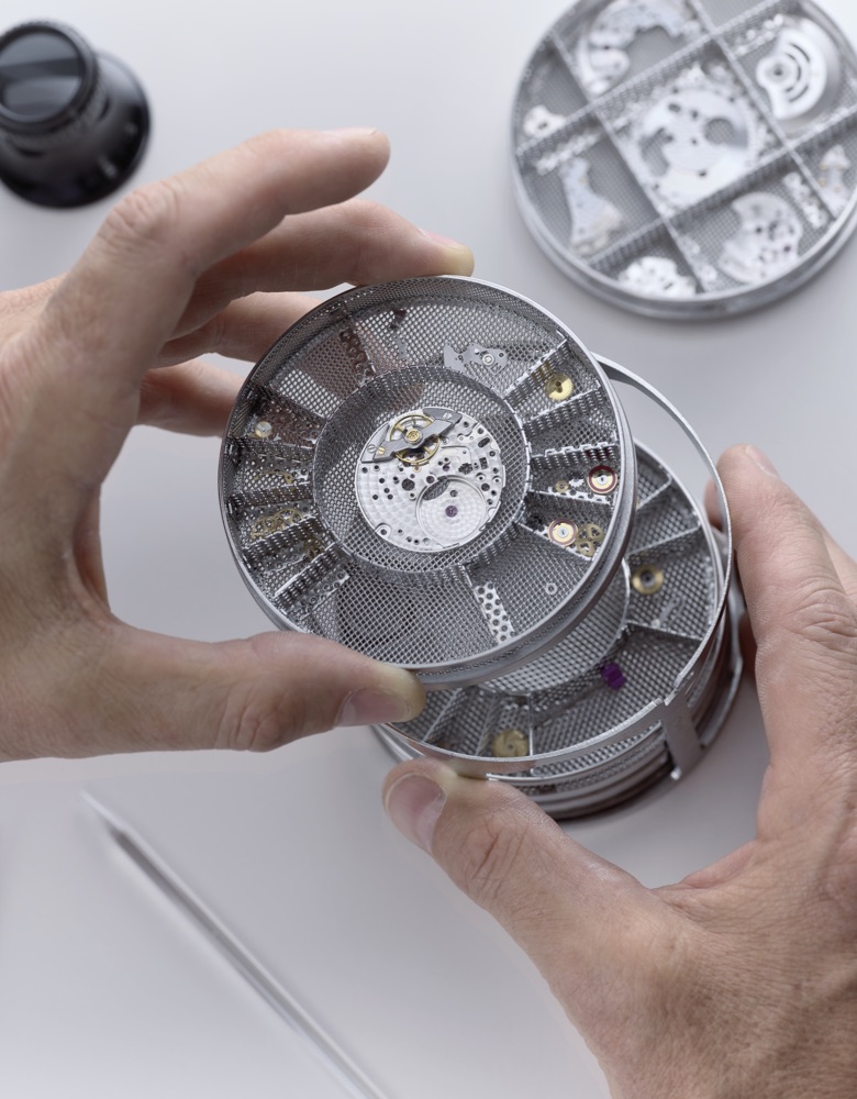 Rolex Servicing Procedure 2234 Rolex Sav Corporate 29 Lavage Mouvement Cm3 V2 Portrait