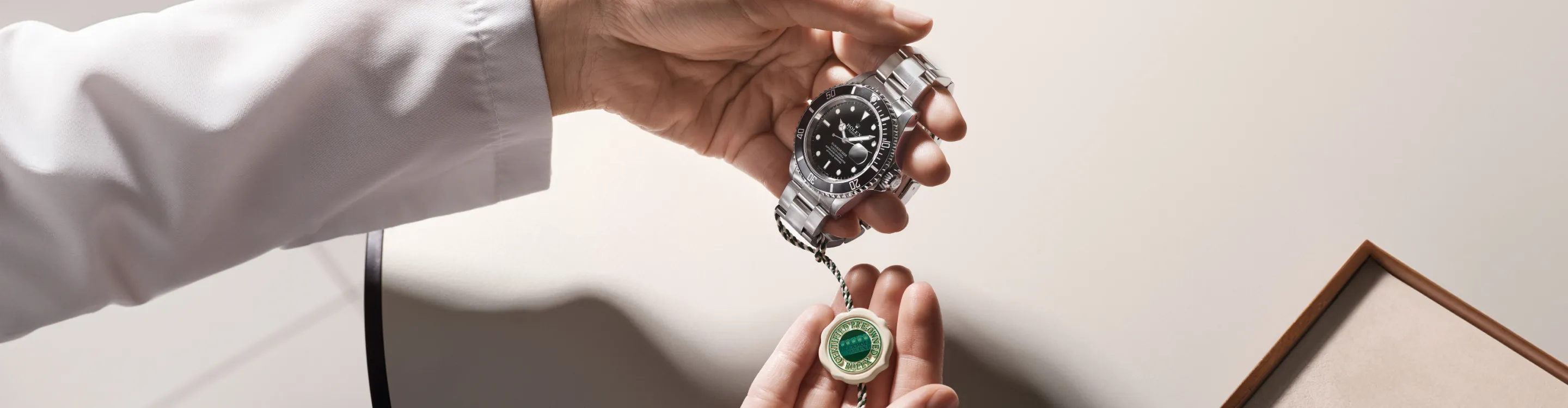Rolex Cpo The Programme Submariner Cover Cpo 2403fb 0011 Landscape